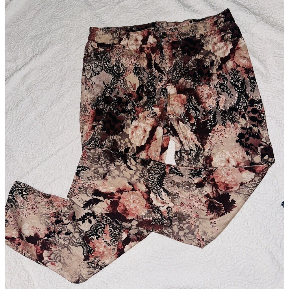 Chicos Womens Size 2.5 US 14 Pants Floral & Lace Print Stretch Platinum Jegging